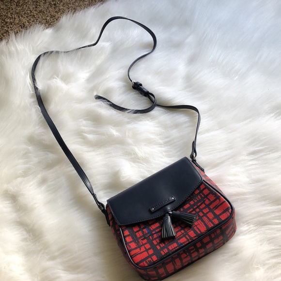 Vera Bradley Cross Body Bag - Picture 2 of 5